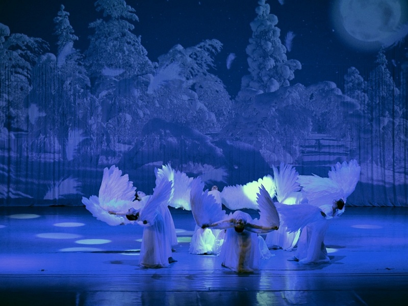 Превращая мечту в дело жизни: как господдержка помогла открыть школу йоги и танцев в г. Тихвин